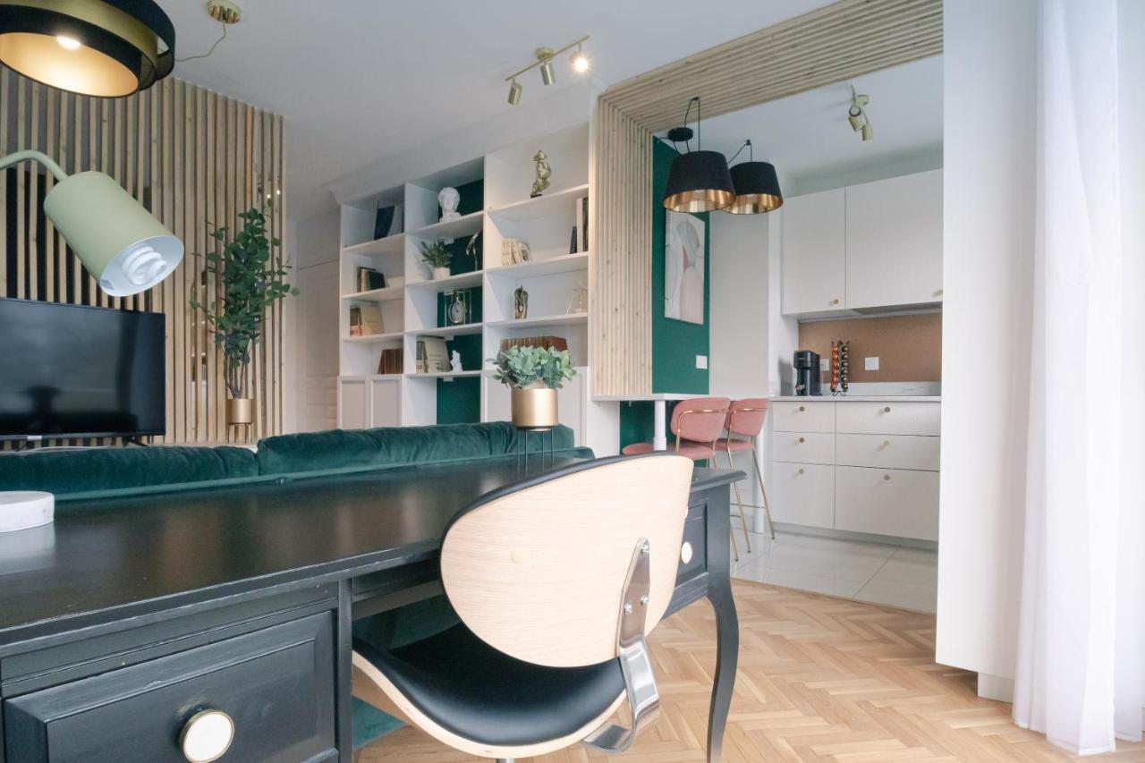 The Green Home - Quiet And Fully Equipped High-End Studio With Parking Courcouronnes エクステリア 写真